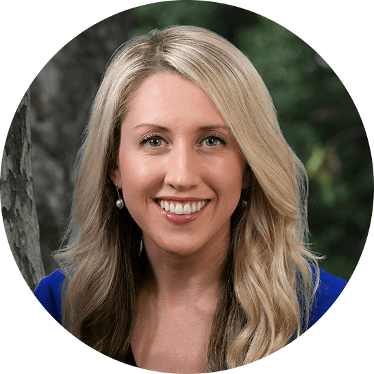 Rachel Thompson headshot